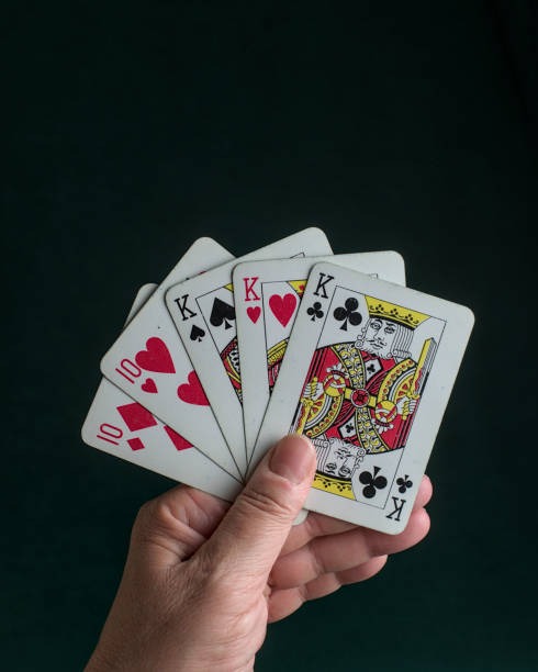 habibi 88 mobile app interface showing football markets and live-dealer tables
